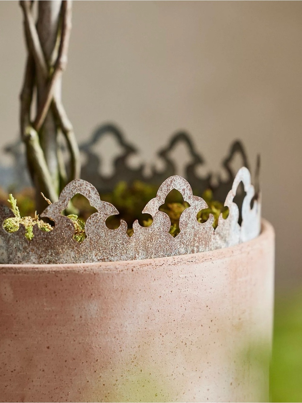 Anthropologie terrain Filigree Iron Bargeboard